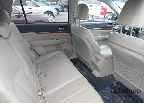 2010 Subaru Outback 2.5I Limited из США, поврежденный, VIN 4S4BRBKC4A3338787